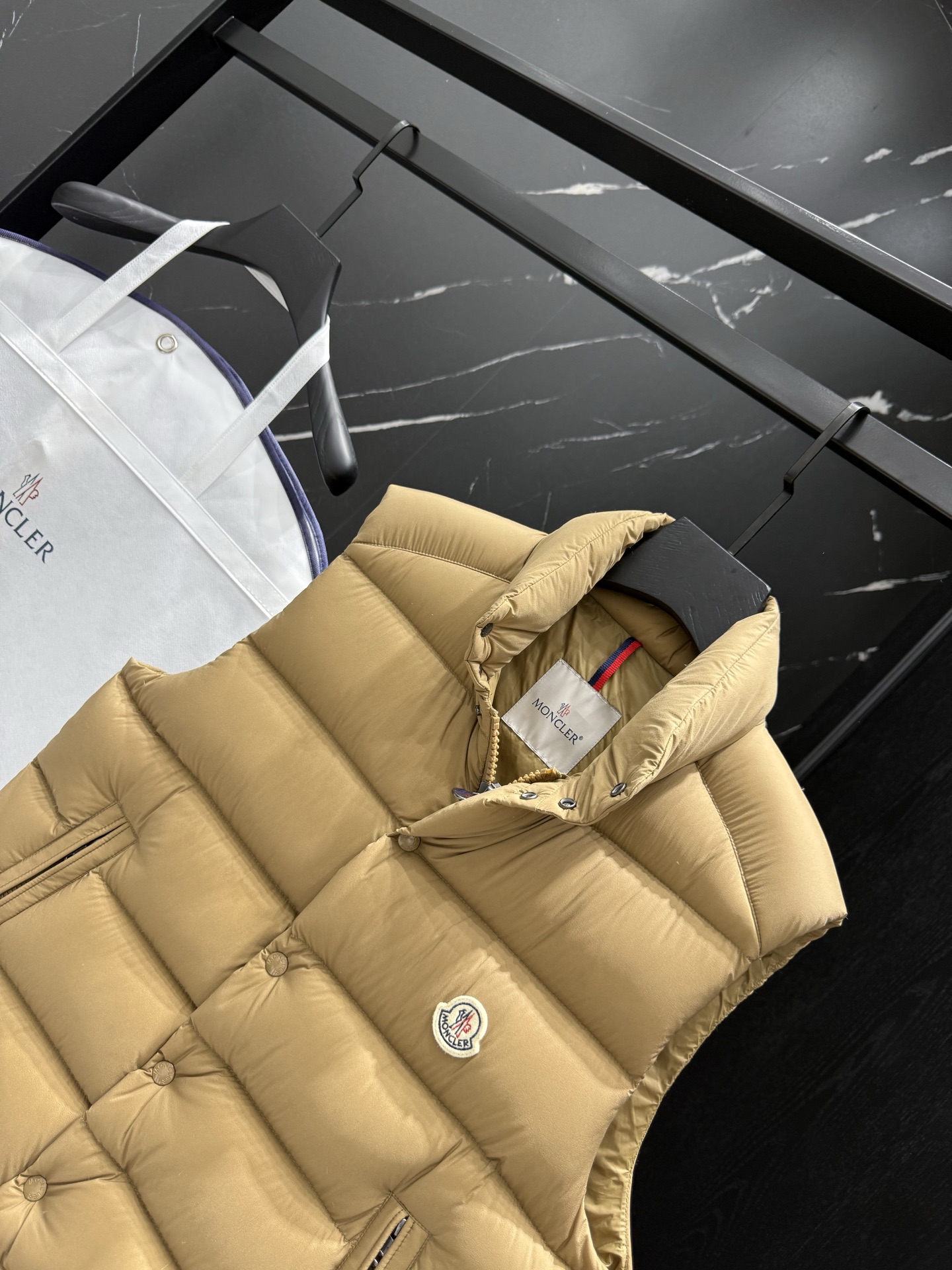 スーパーコピー服後払い国内発送対応N品安全必ず届く信用できるサイト